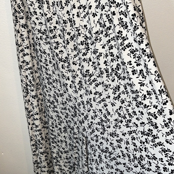 🌹NWOT:Z SUPPLY FLARED GIA DITSY JUMPSUIT - Picture 8 of 12